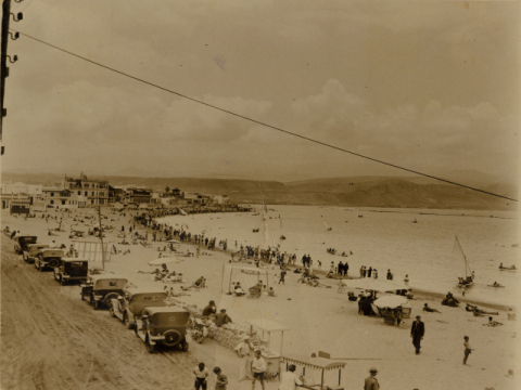 "ICE CREAM" EN  LA PLAYA DE LAS CANTERAS