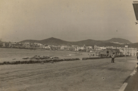 AVENIDA Y CASETA DE GALÁN