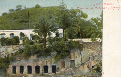 CUEVA DE LOS FRAILES