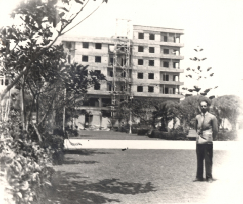 CONSTRUCCIÓN DEL HOTEL PARQUE