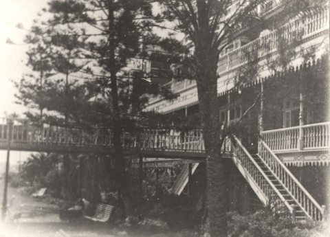 EXTERIOR DEL HOTEL METROPOLE