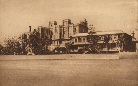 HOTEL  METROPOL