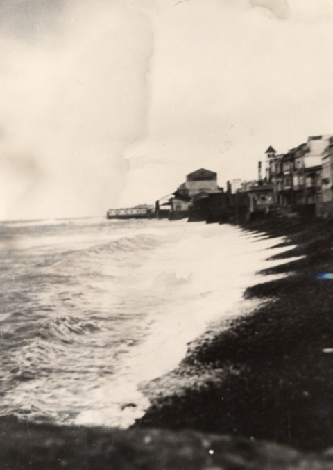 CALLE DE LA MARINA Y PLAYA DE TRIANA
