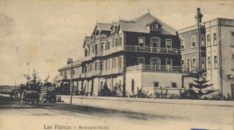 HOTEL METROPOLE