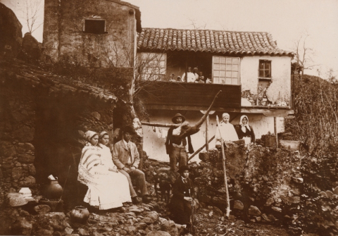 FAMILIA DE SAN MATEO