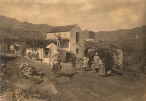 CASA DE CAMPO Y CAMPESINAS DE LAS VEGAS