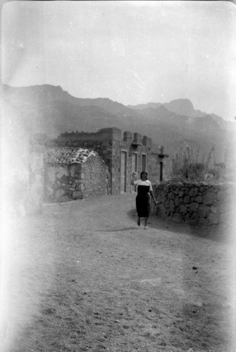 LA MUJER
