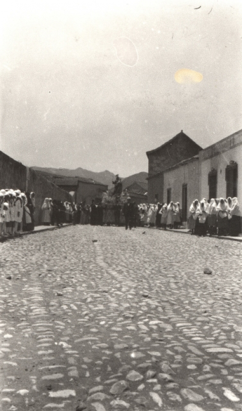 PROCESIÓN DE LAS MANTILLAS