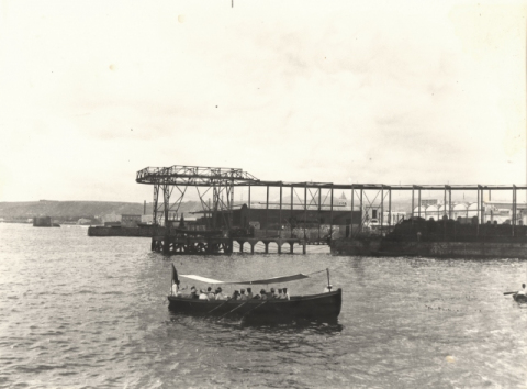 EL MUELLE CARBONERO