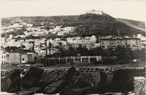 MALECÓN DE SAN TELMO Y CASTILLO DEL REY