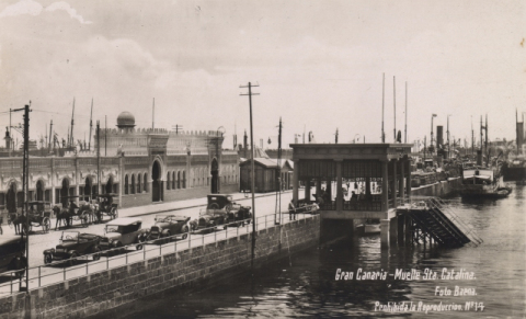 MUELLE DE SANTA CATALINA Y MARQUESINA