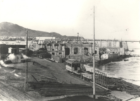NUEVAS CONSTRUCCIONES JUNTO AL CASTILLO DE SANTA CATALINA