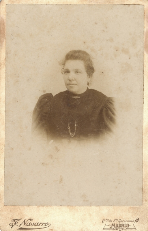 LA SEÑORA