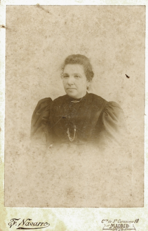 LA SEÑORA