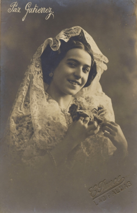 PAZ GUTIERREZ
