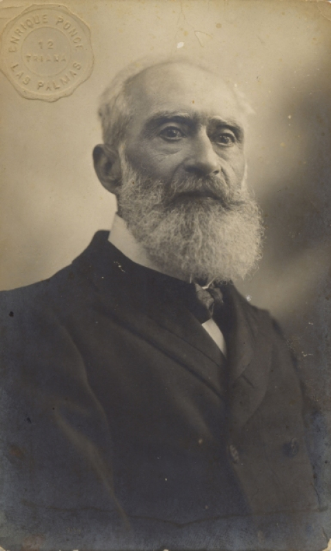 ANDRÉS NAVARRO TORRENS
