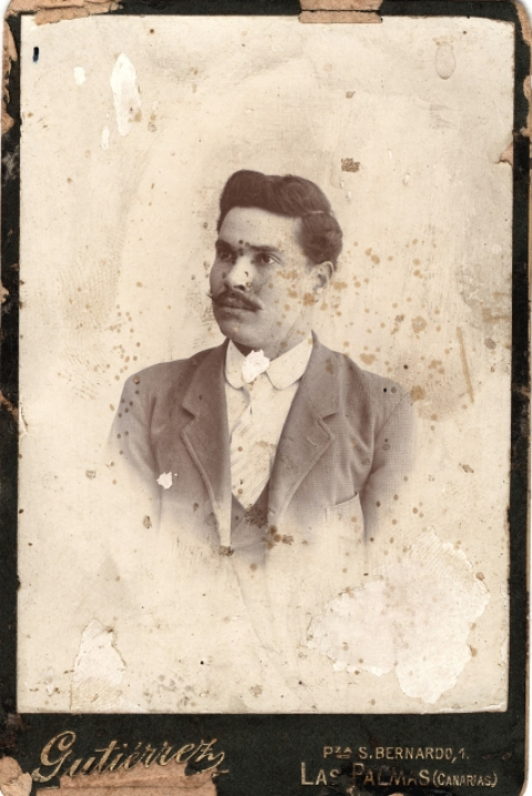 RETRATO DE CABALLERO