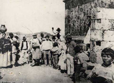 CAMPESINOS DE LA ATALAYA.