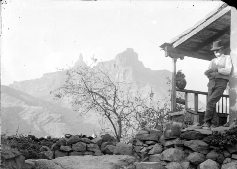 SOMBRAS DEL NUBLO