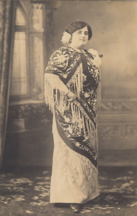 MANTÓN DE MANILA