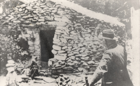 PIEDRA SECA Y TORTA