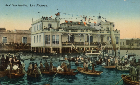 FIESTA EN EL CLUB NAÚTICO, MUELLE SANTA CATALINA