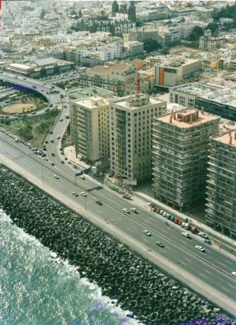 LA AVENIDA MARÍTIMA