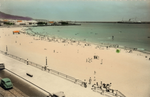 PLAYA DE LAS ALCARAVANERAS