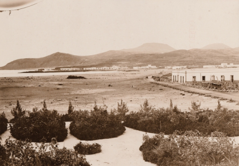 PRIMEROS JARDINES DE SANTA CATALINA Y LOS ARENALES DE LAS CANTERAS