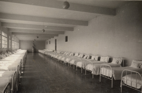 DORMITORIO DEL INTERNADO LOS ÁNGELES