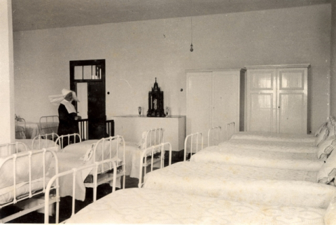 DORMITORIO INTERNADO LOS ÁNGELES