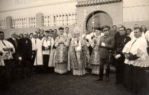 EL PRESIDENTE ANTONIO LIMIÑANA LÓPEZ Y EL OBISPO PILDAIN INAUGURAN EL INTERNADO