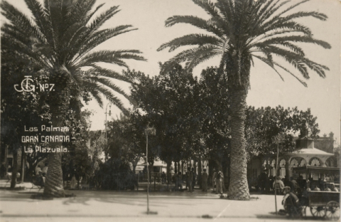 LA PLAZUELA