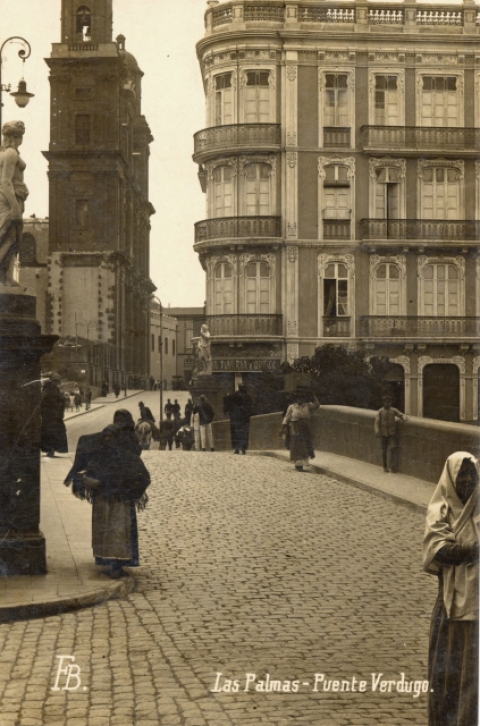 PUENTE DE PIEDRA Y CALLE OBISPO CODINA