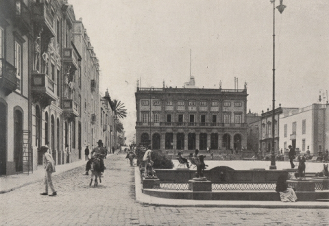 EL AYUNTAMIENTO